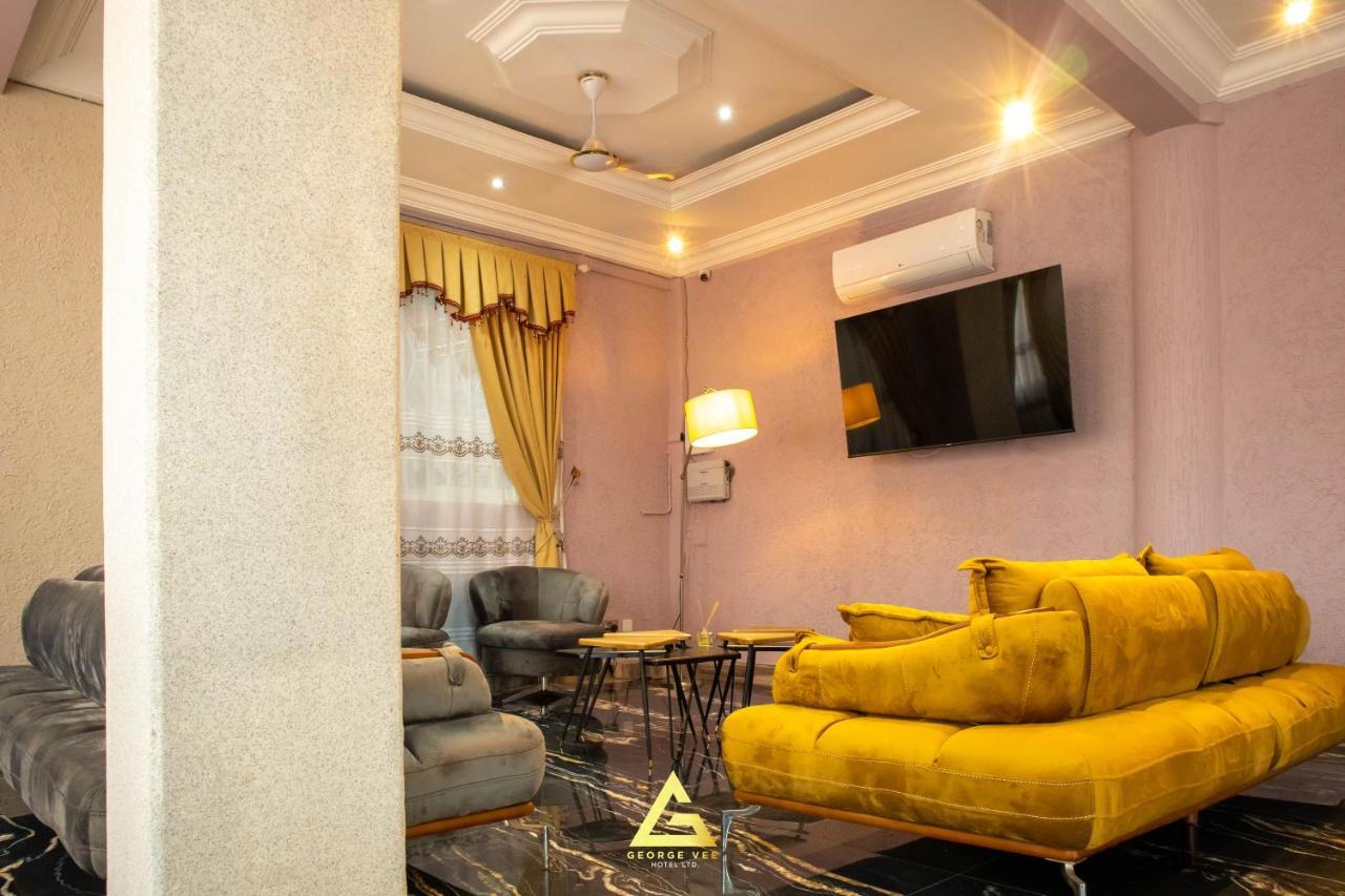 George Vee Hotel Ltd Kumasi Exterior foto